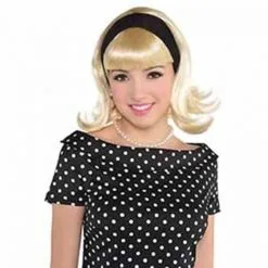 1950'S SANDY DEE WIG WITH BLACK BAND