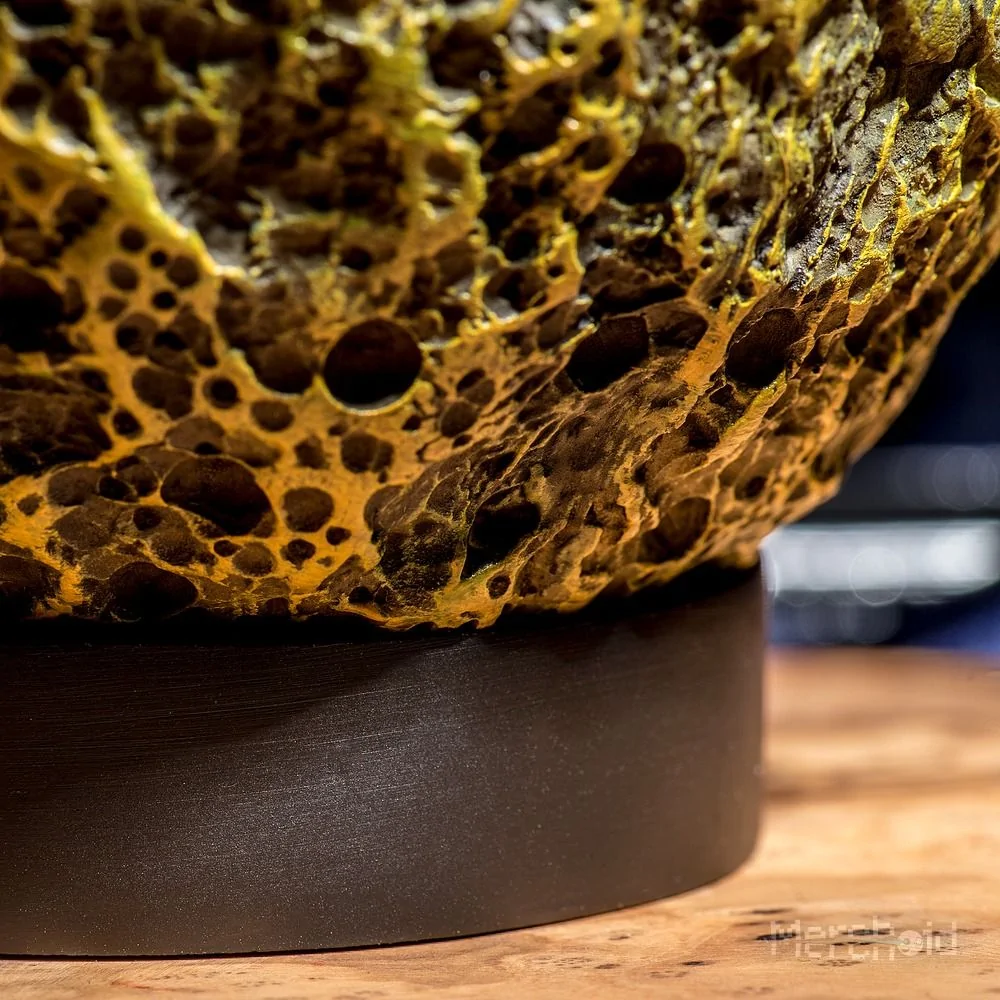 Game Of Thrones The Green One Shall Be... Rhaegal Dragon Egg Prop Replica - Image 4