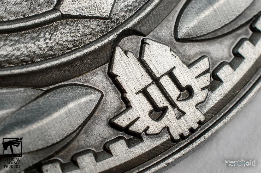 Warhammer 40,000 Darktide Deluxe Collectible Coin - Image 8