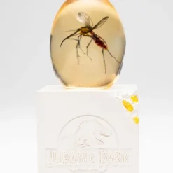 JURASSIC PARK Elephant Mosquito In Amber Statue