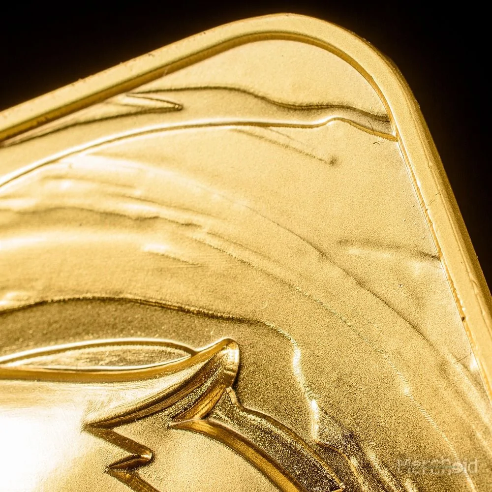 Yu-Gi-Oh Kuriboh Limited Edition 24K Gold Plated Metal Card - Image 10